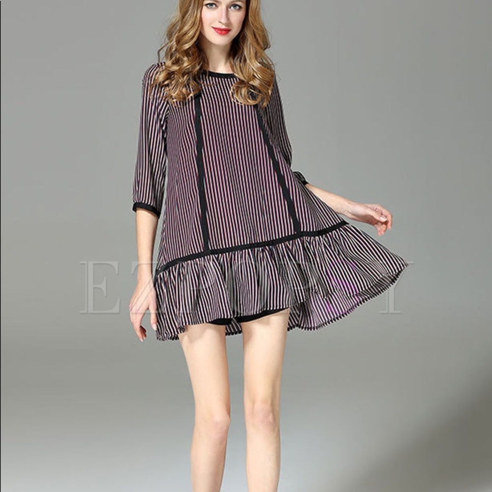 *NAVY BLUE Vision striped midi dress, Size L